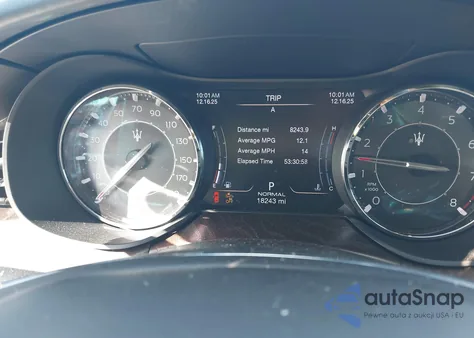 2022 Maserati Quattroporte Modena z USA, uszkodzony, nr VIN ZAM56YPM9N1391111